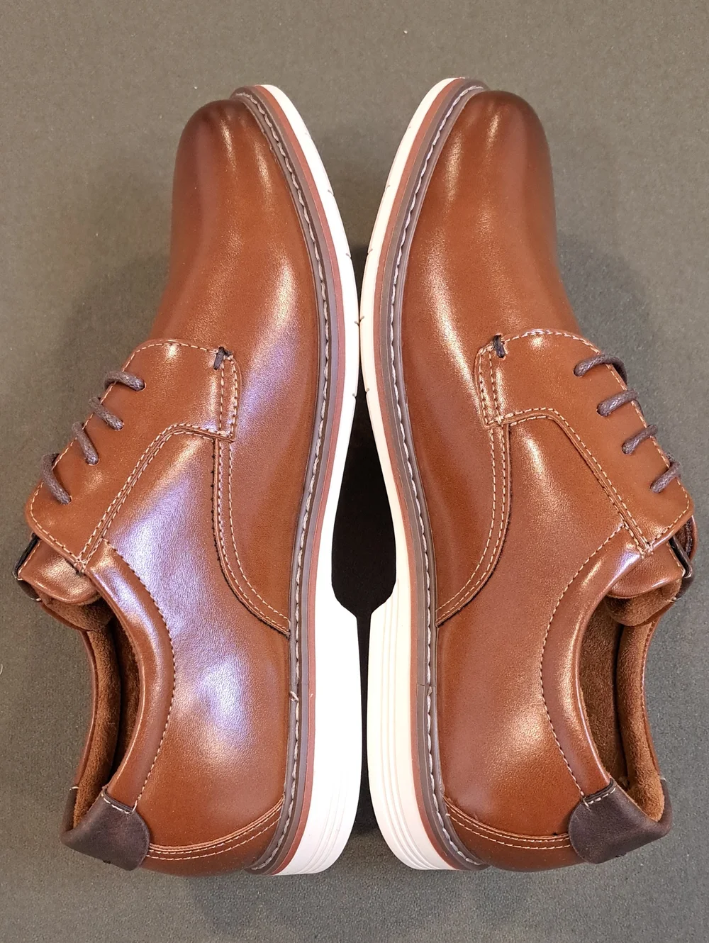 Florsheim Norwalk Jr.  Boys Plain Toe Oxford - Color: Cognac - Size: Kids 5.5